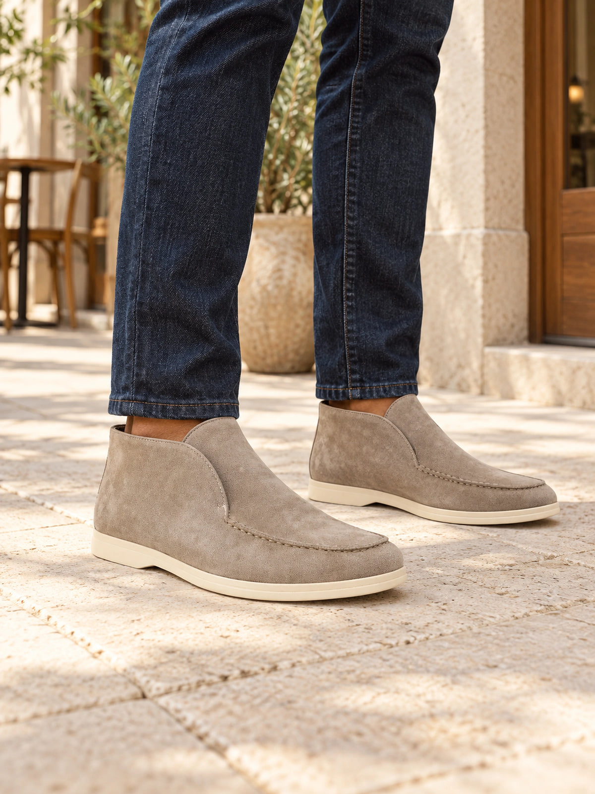 Mocassim Masculino de Camurça Cano Alto Lucca