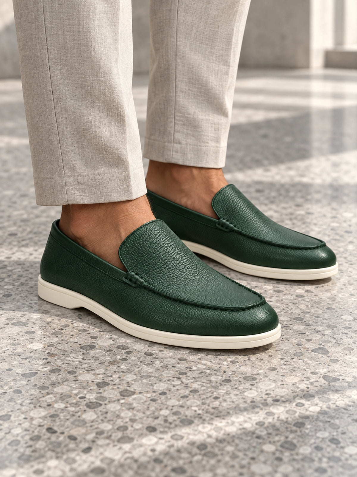Loafer Masculino de Couro Pelleni