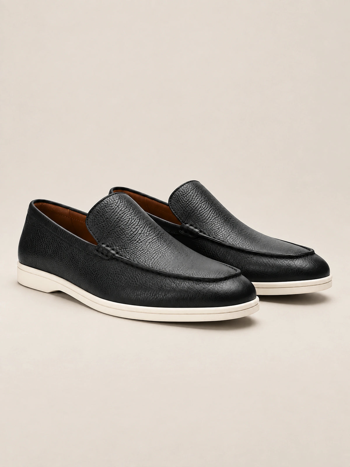 Loafer Masculino de Couro Pelleni